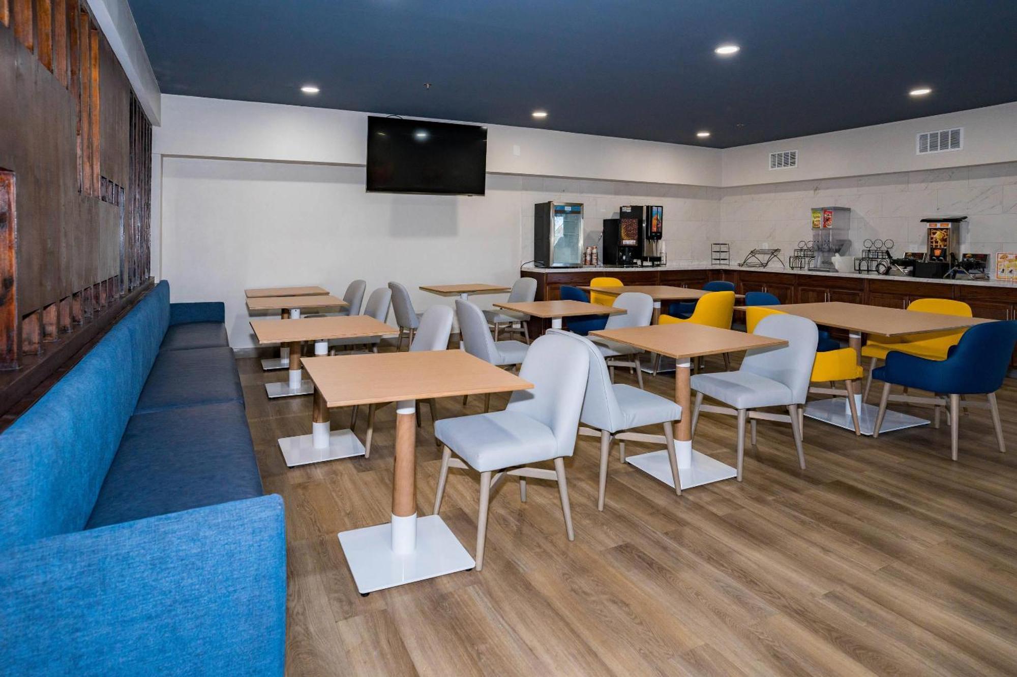 Comfort Inn & Suites River City Декатур Екстер'єр фото